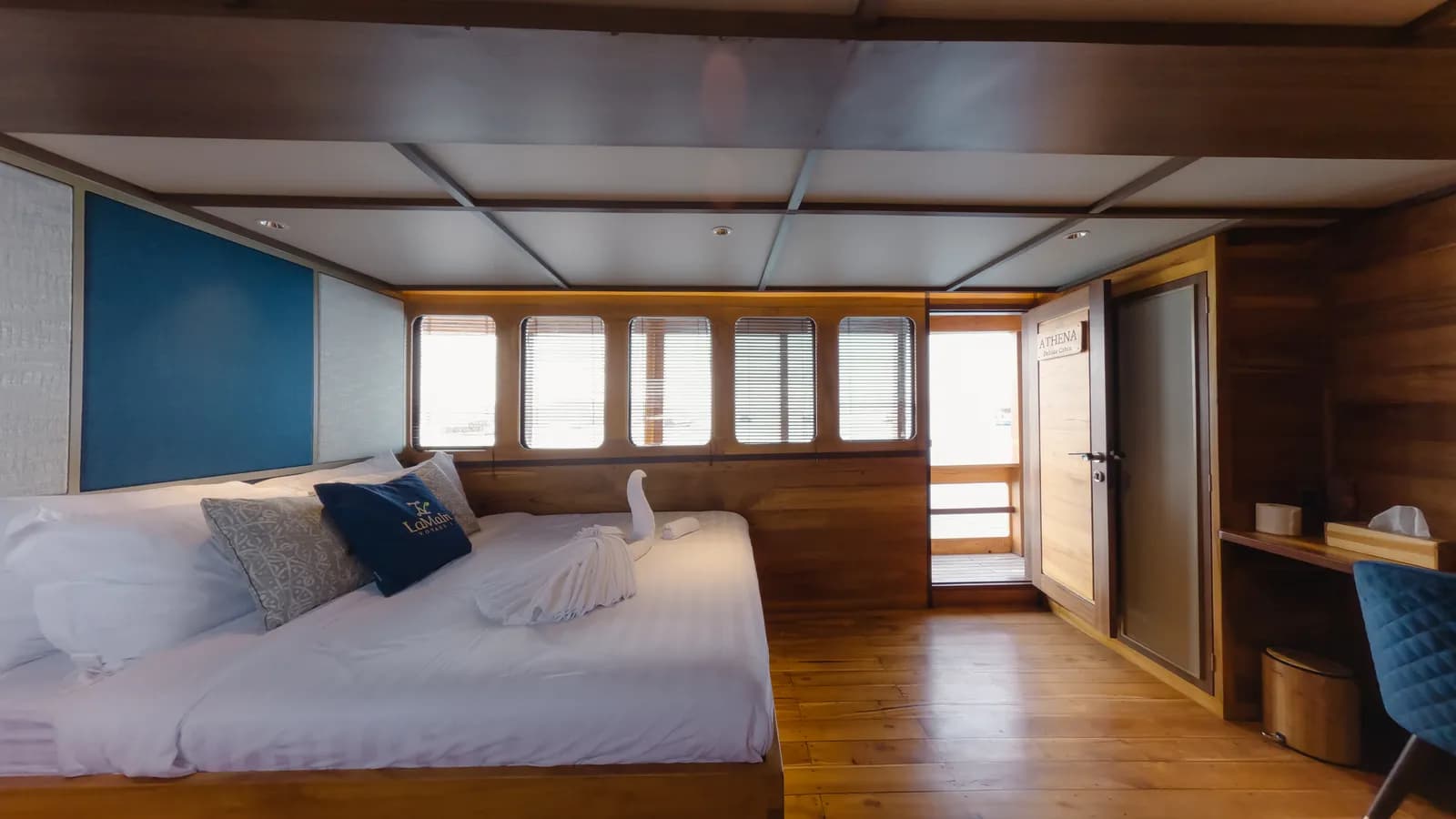 Osaka Cabin - Cabine du bateau Phinisi Komodo Labuan Bajo