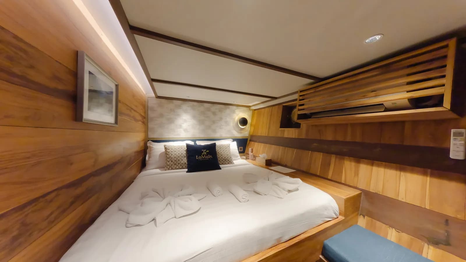 Venice Cabin - Cabine du bateau Phinisi Komodo Labuan Bajo