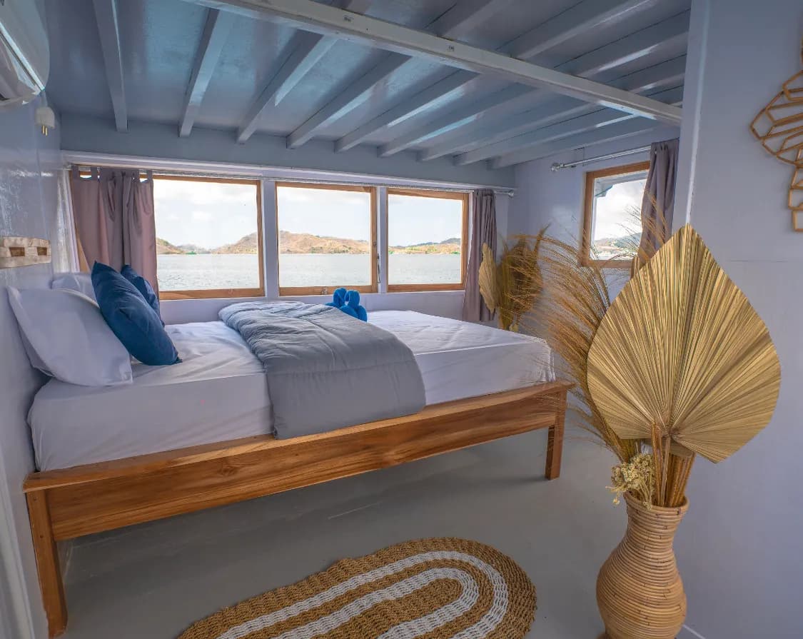 Master Cabin - Cabine du bateau Phinisi Komodo Labuan Bajo