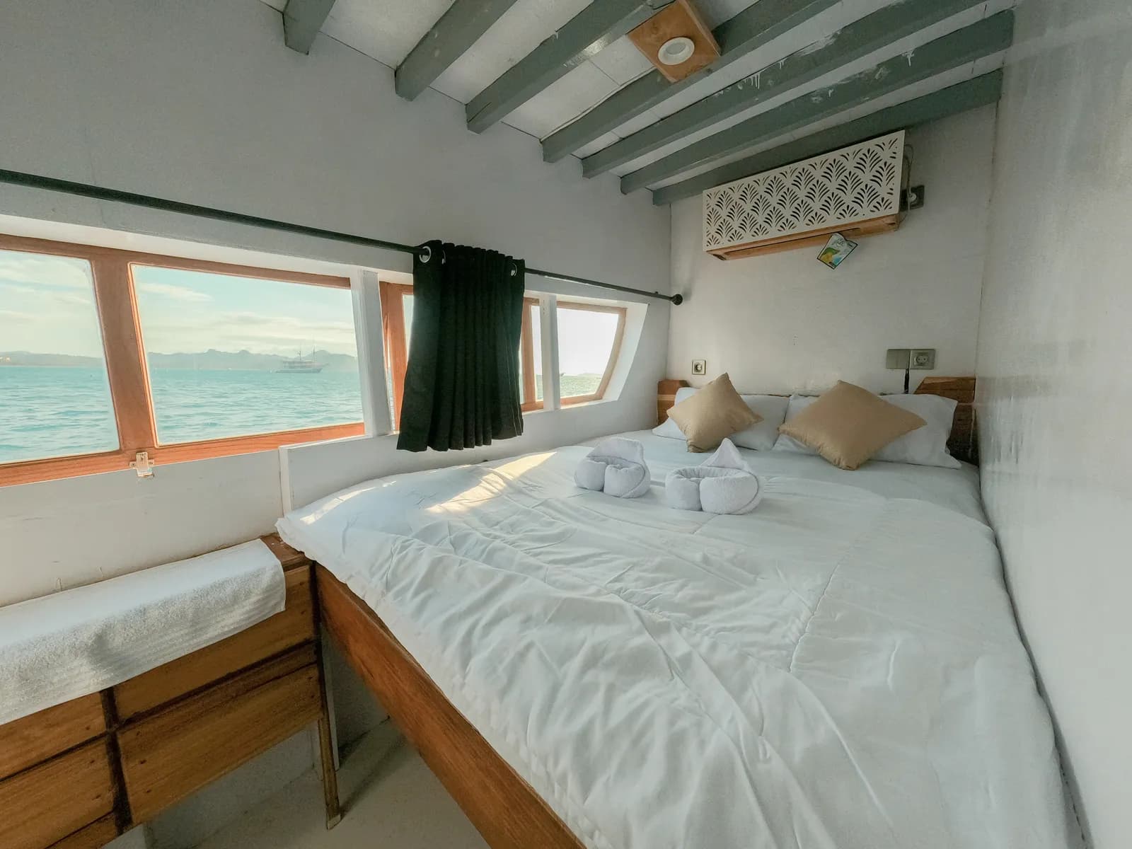 Deluxe Cabin - Cabine du bateau Phinisi Komodo Labuan Bajo