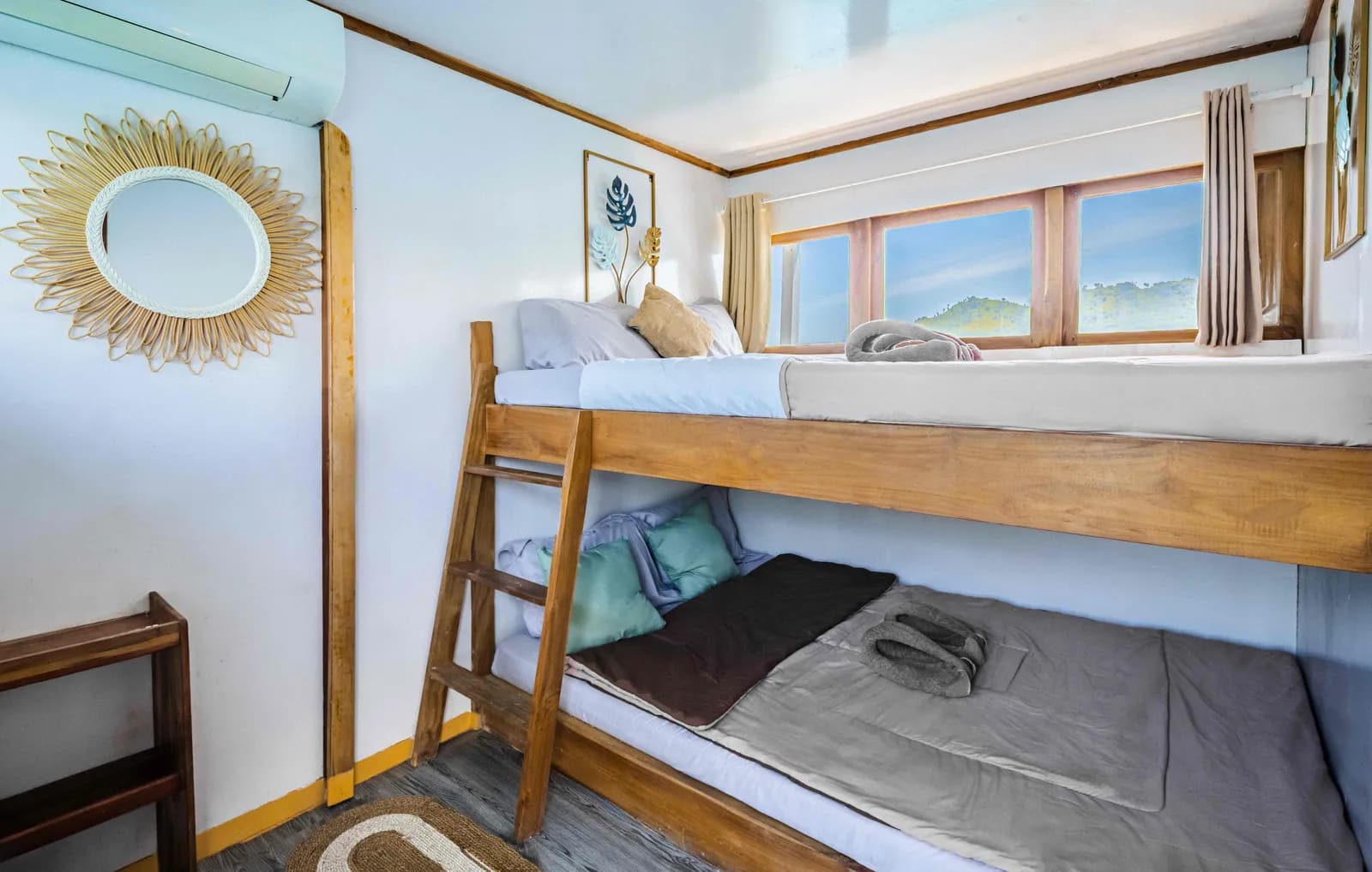 Shared Cabin 1 - Cabine du bateau Phinisi Komodo Labuan Bajo