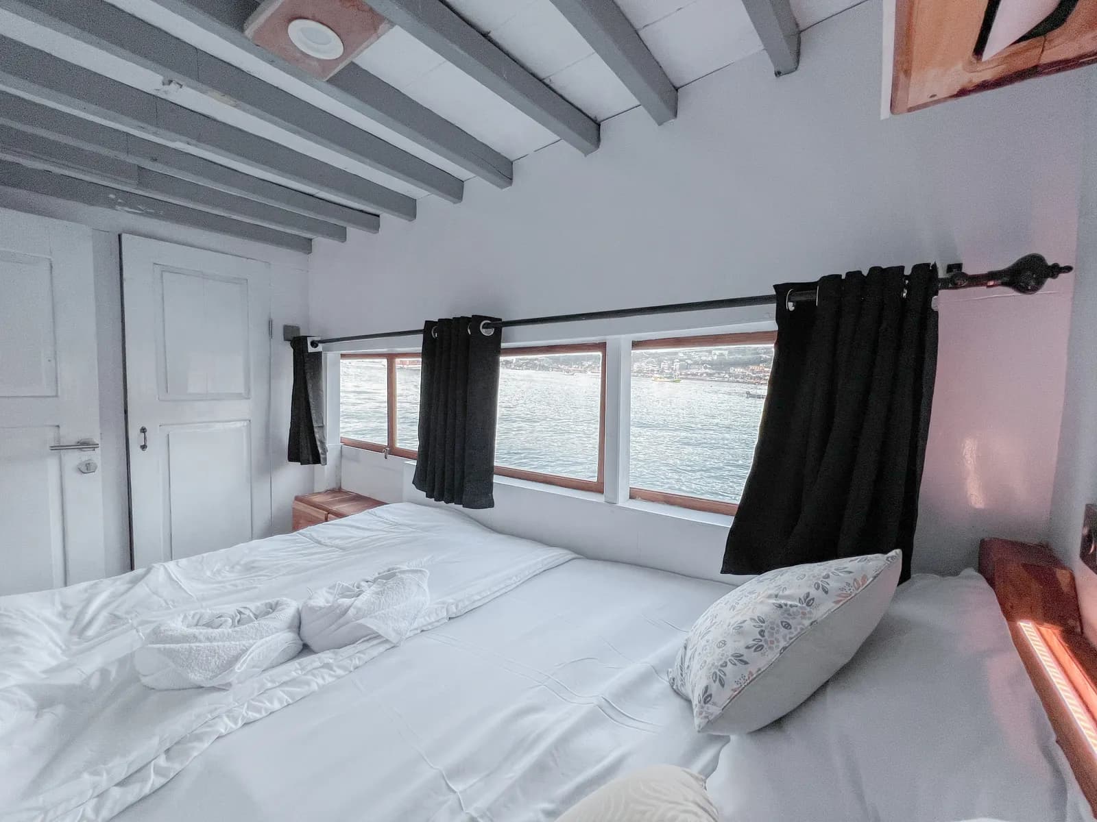 Deluxe Cabin - 科莫多拉布安巴焦帆船客舱