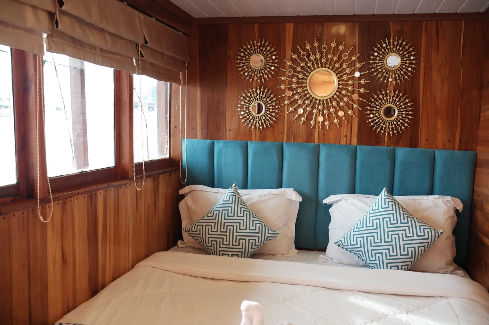 Deluxe Cabin 2 - Kabine des Phinisi-Boots Komodo Labuan Bajo
