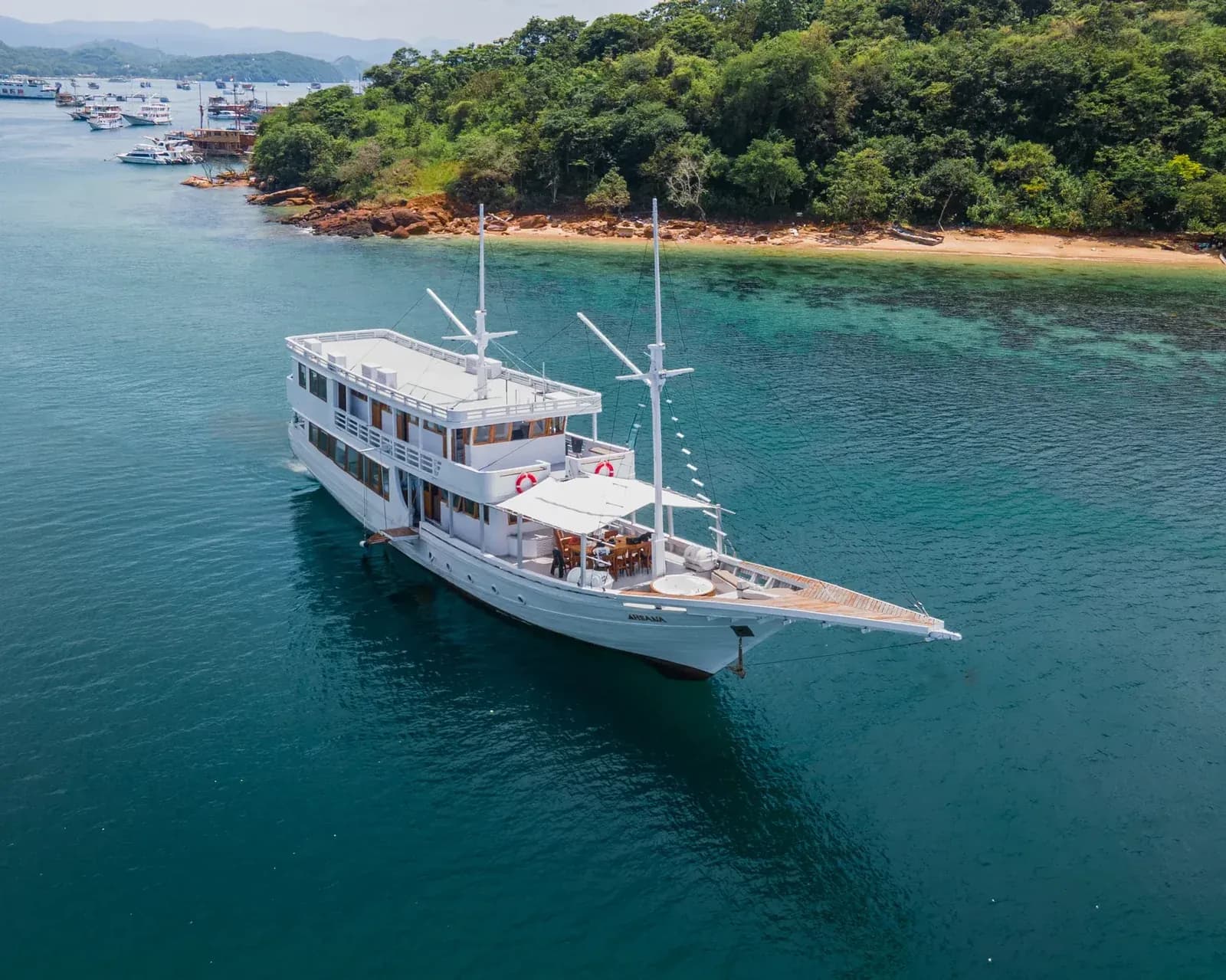 Chárter Privado – Ahsana - Chárter Privado – Ahsana - Full Day Tour Komodo