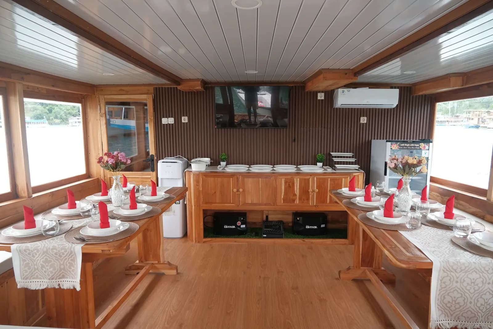 Privatcharter – Arora - Privatcharter – Arora - Full Day Tour Komodo