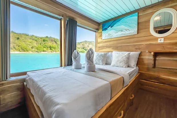 Superior Cabin 1 - Kabine des Phinisi-Boots Komodo Labuan Bajo