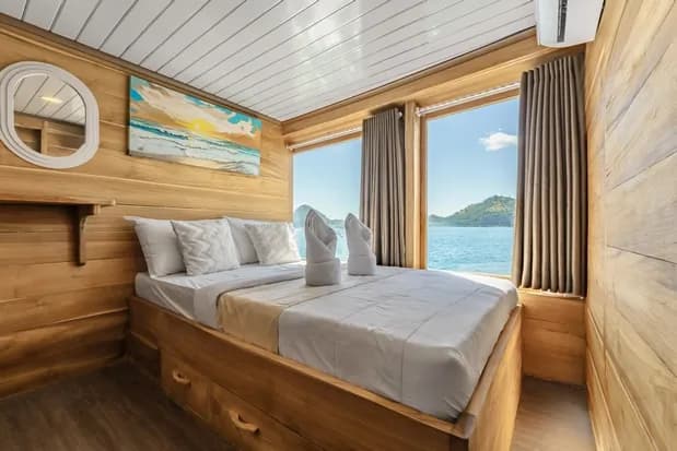 Superior Cabin 2 - Kabine des Phinisi-Boots Komodo Labuan Bajo