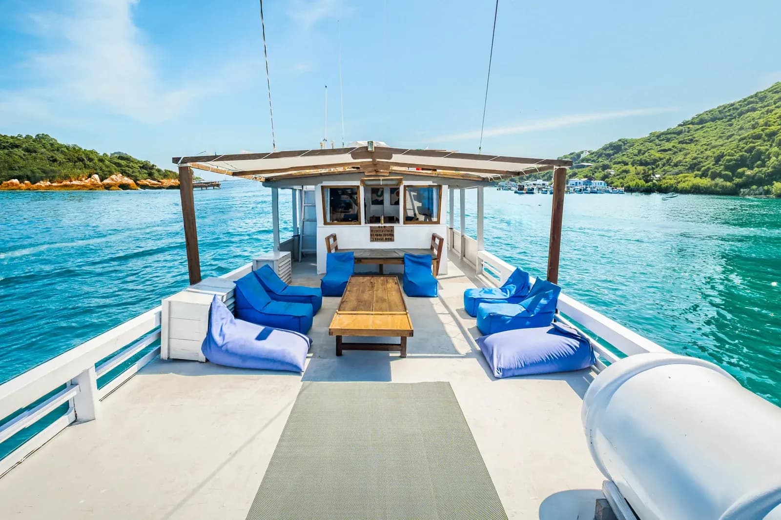 Privatcharter – Bombana 1 - Privatcharter – Bombana 1 - Full Day Tour Komodo
