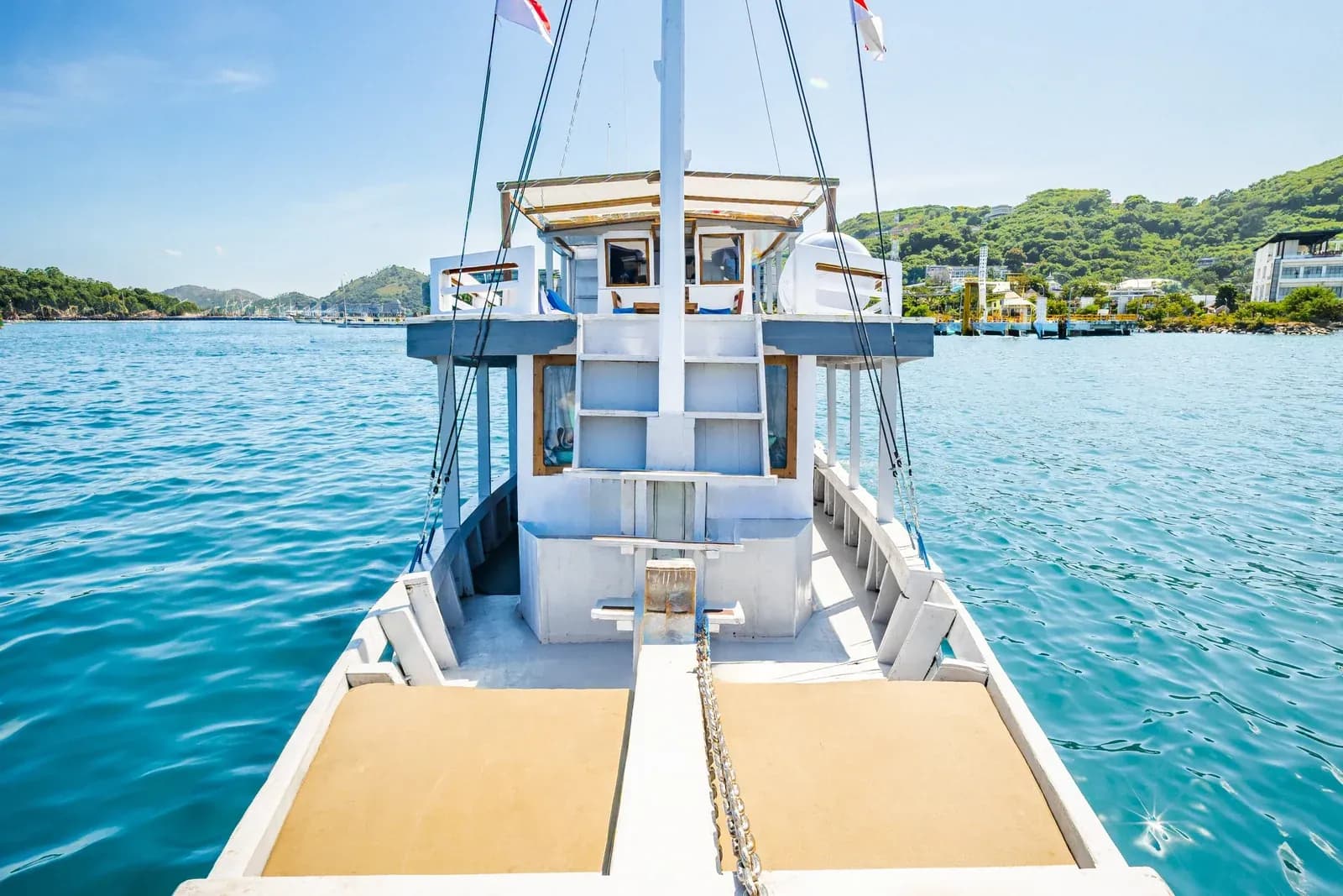 Privatcharter – Bombana 1 - Privatcharter – Bombana 1 - Full Day Tour Komodo