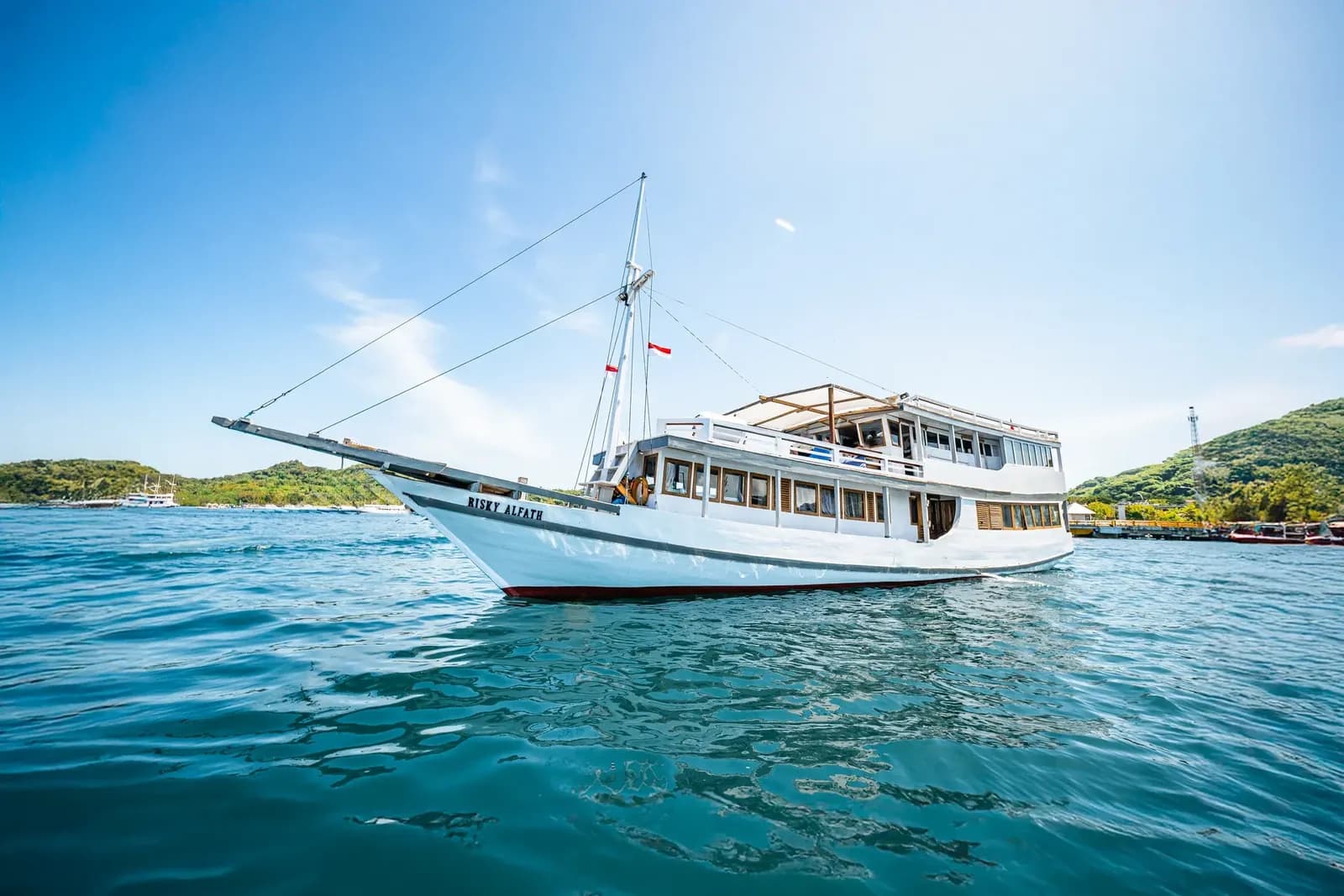Privatcharter – Bombana 1 - Phinisi-Bootstour Komodo Labuan Bajo