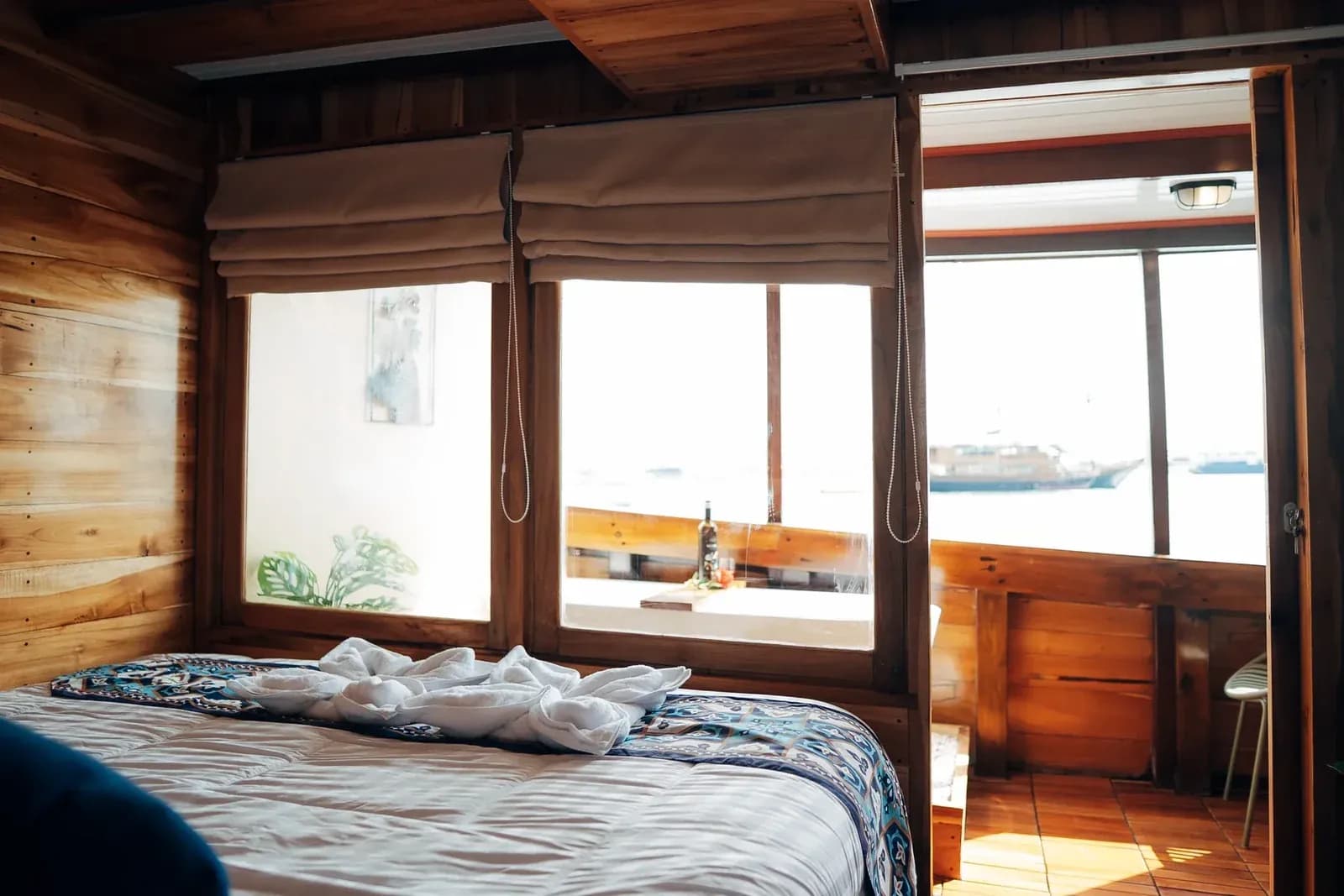 Bantaeng Cabin - Kabine des Phinisi-Boots Komodo Labuan Bajo