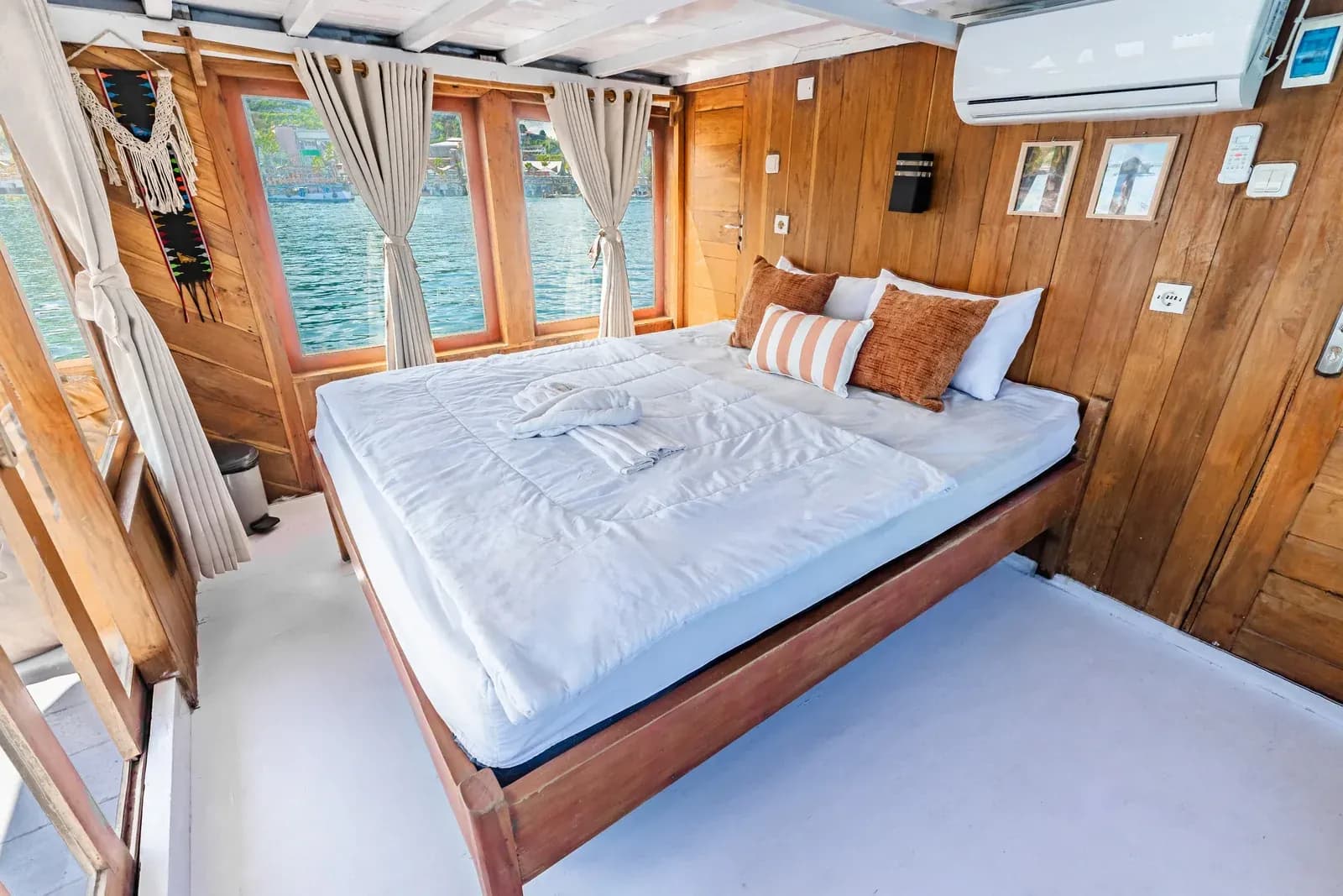 Master Cabin - Kabine des Phinisi-Boots Komodo Labuan Bajo