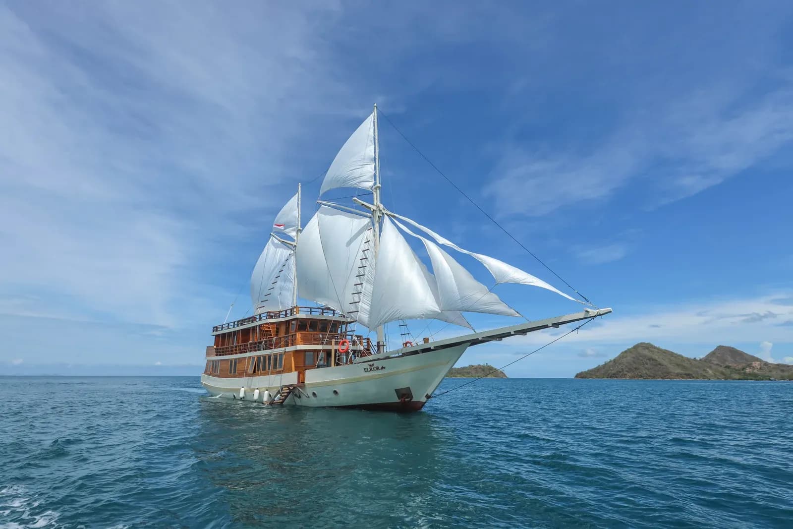Privatcharter – Elrora - Privatcharter – Elrora - Full Day Tour Komodo