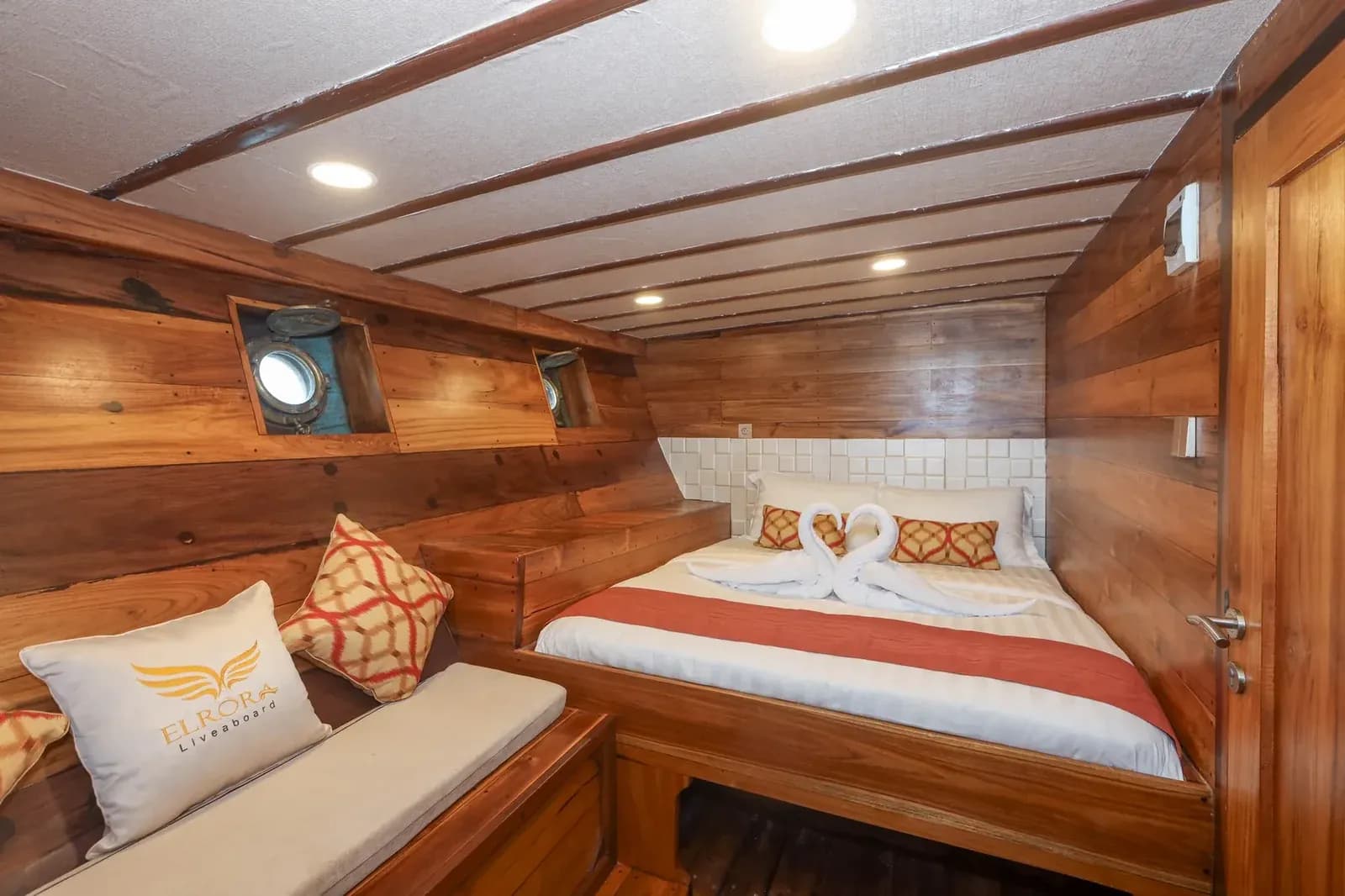 Superior Cabin - Kabine des Phinisi-Boots Komodo Labuan Bajo