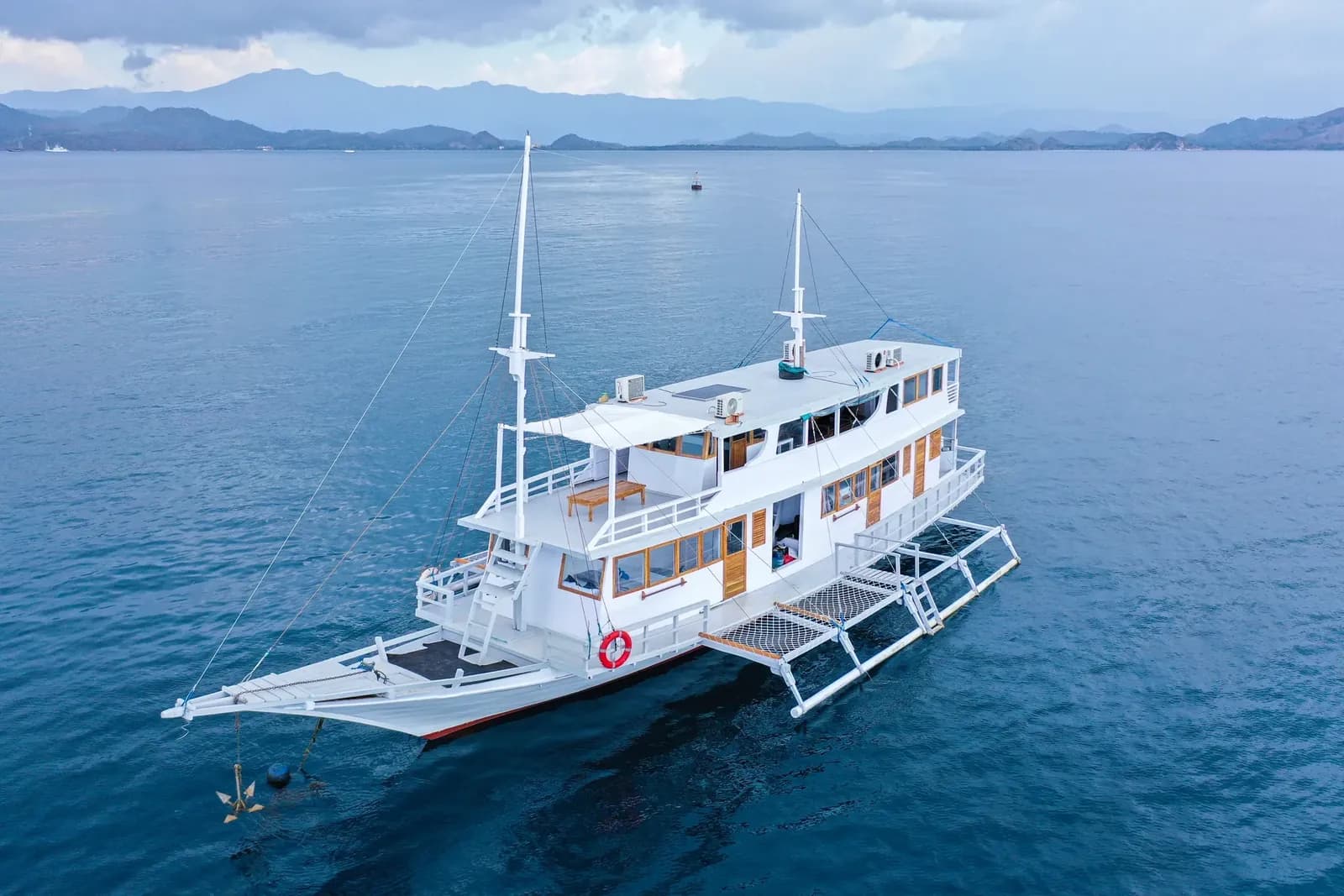 Privatcharter – IJC - Phinisi-Bootstour Komodo Labuan Bajo