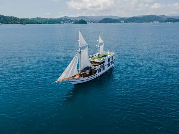 Privatcharter – Invictus - Phinisi-Bootstour Komodo Labuan Bajo