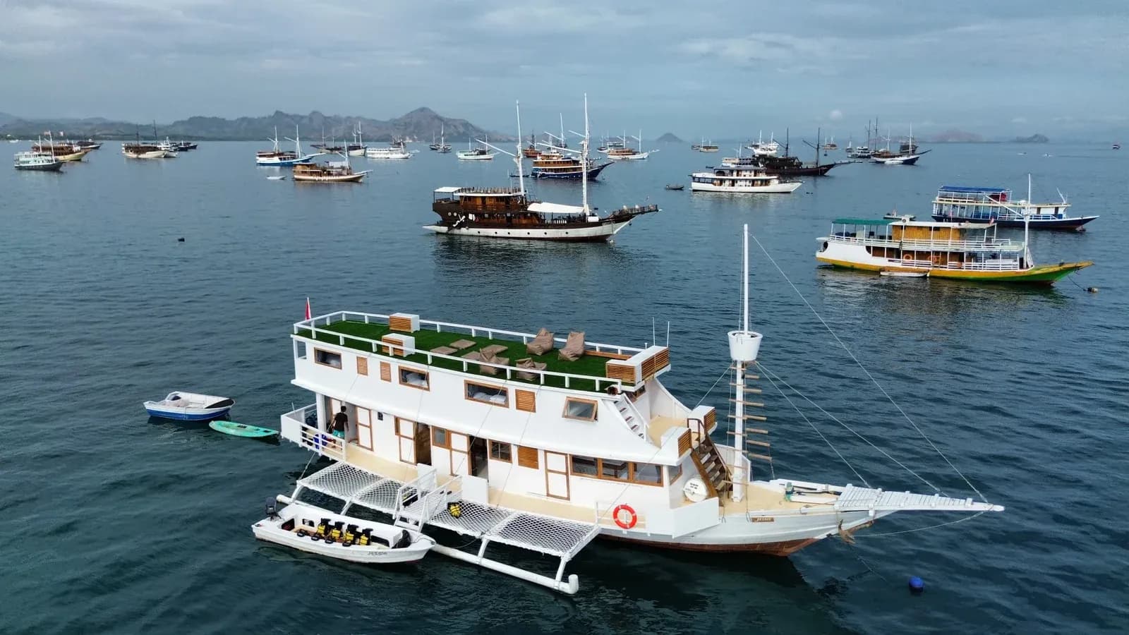 Chárter Privado – Jessie - Chárter Privado – Jessie - Full Day Tour Komodo