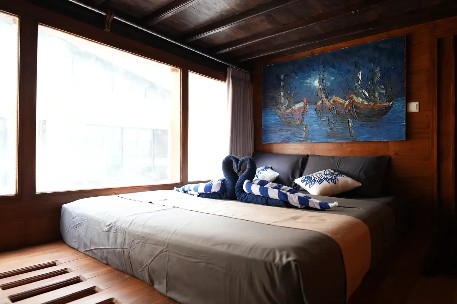 Sakti Cabin - Kabin Kapal Phinisi Komodo Labuan Bajo