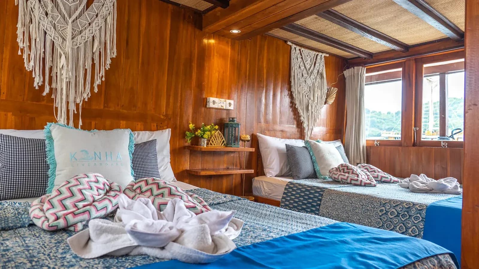 Family Cabin - Каюта на лодке Пиниси Комодо Лабуан-Баджо