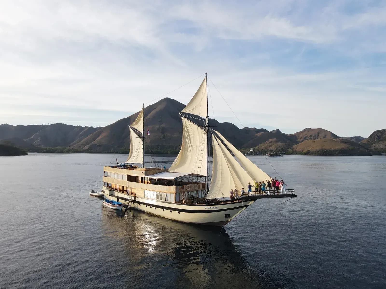 Chárter Privado – Lamborajo 3 - Chárter Privado – Lamborajo 3 - Full Day Tour Komodo