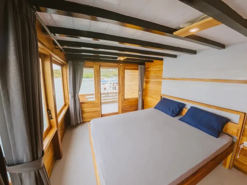 Master Cabin 2 - Kabine des Phinisi-Boots Komodo Labuan Bajo