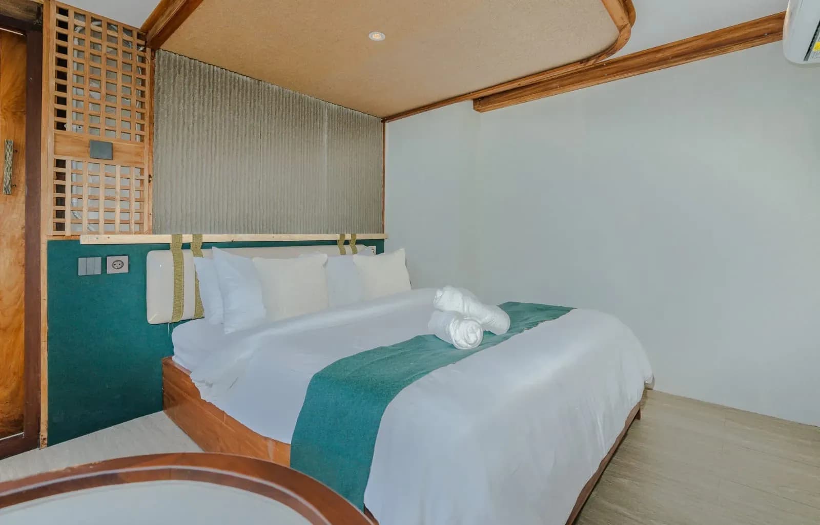 Deluxe Cabin - Kabine des Phinisi-Boots Komodo Labuan Bajo
