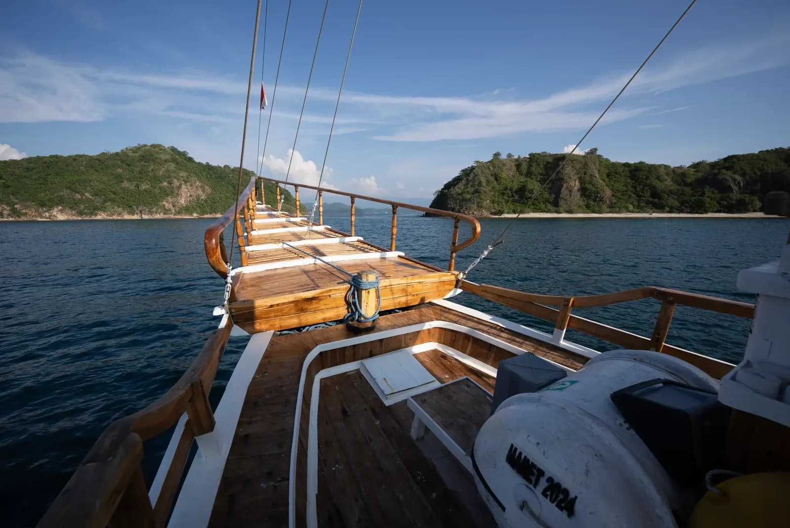 Chárter Privado – NK 1 - Chárter Privado – NK 1 - Full Day Tour Komodo