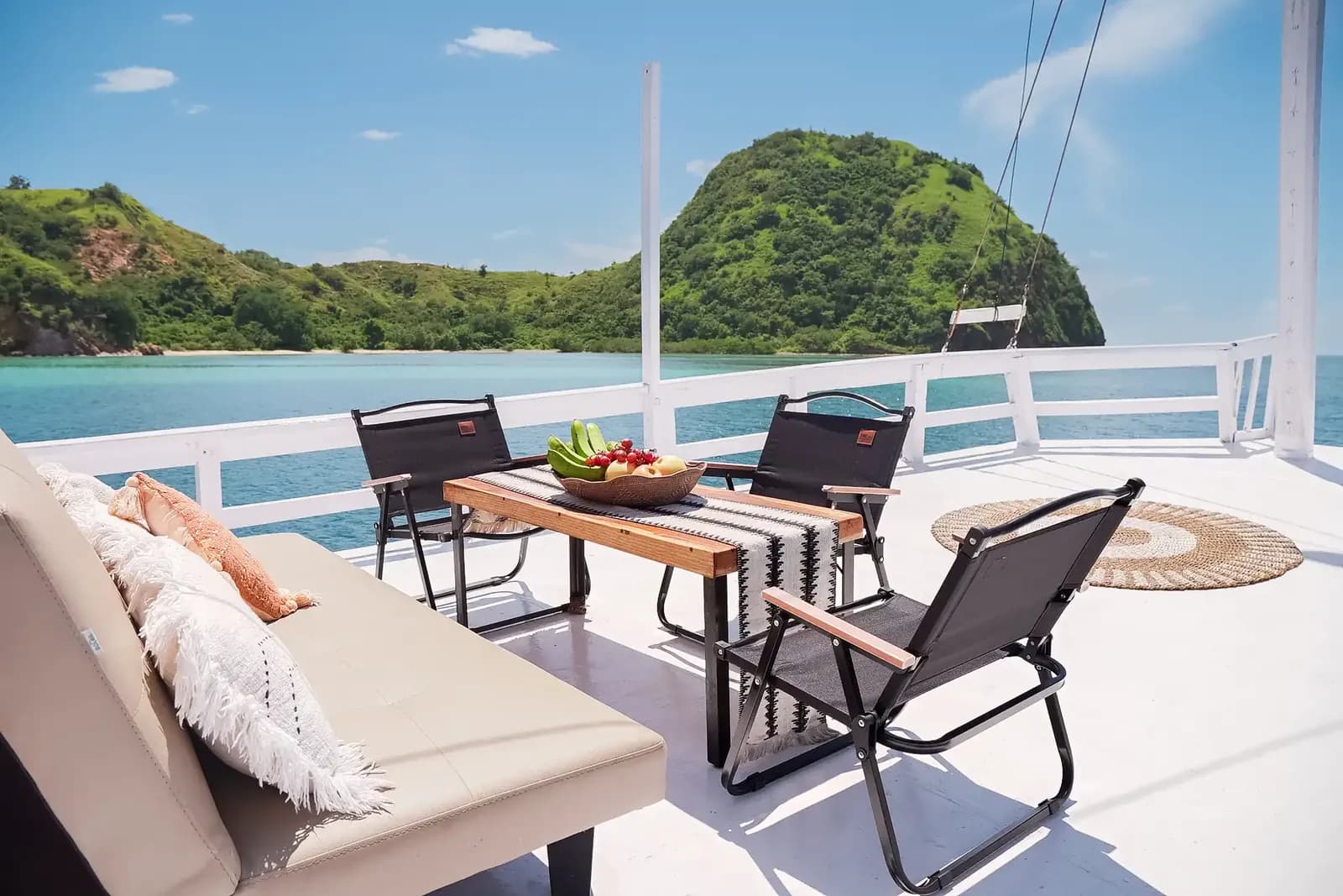 Частный чартер – Nusantara Karya - Частный чартер – Nusantara Karya - Full Day Tour Komodo