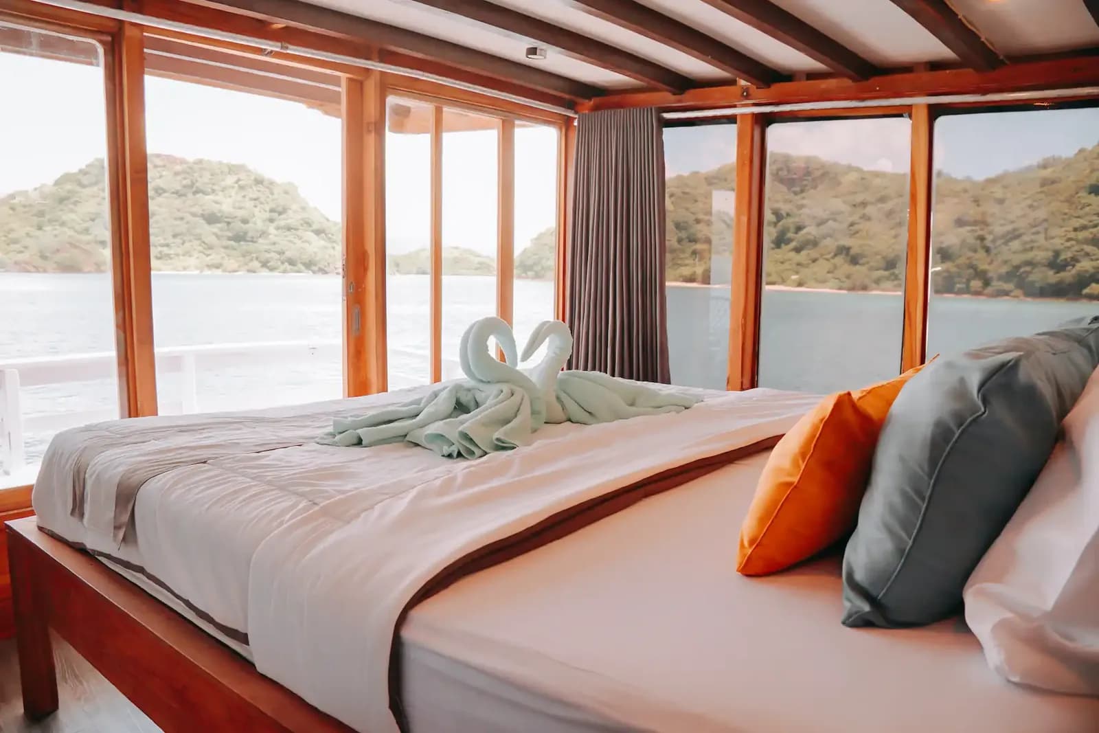 Частный чартер – Nusantara Karya - Частный чартер – Nusantara Karya - Full Day Tour Komodo