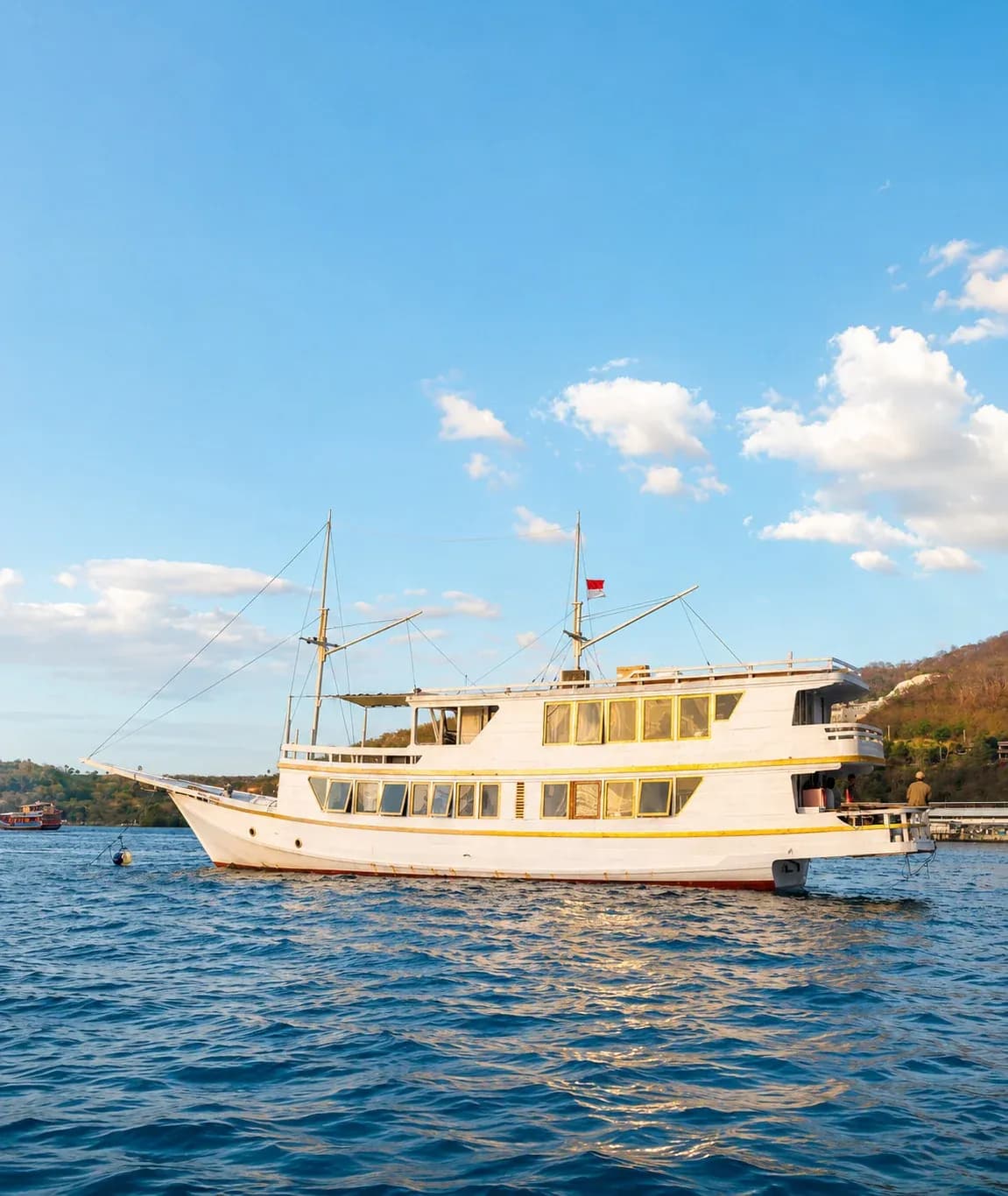Privatcharter – Queen Elyona - Privatcharter – Queen Elyona - Full Day Tour Komodo