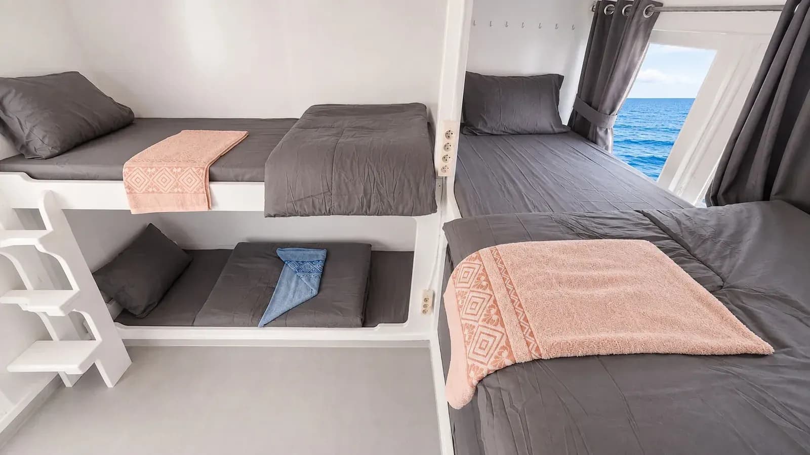 Shared Cabin - Kabine des Phinisi-Boots Komodo Labuan Bajo