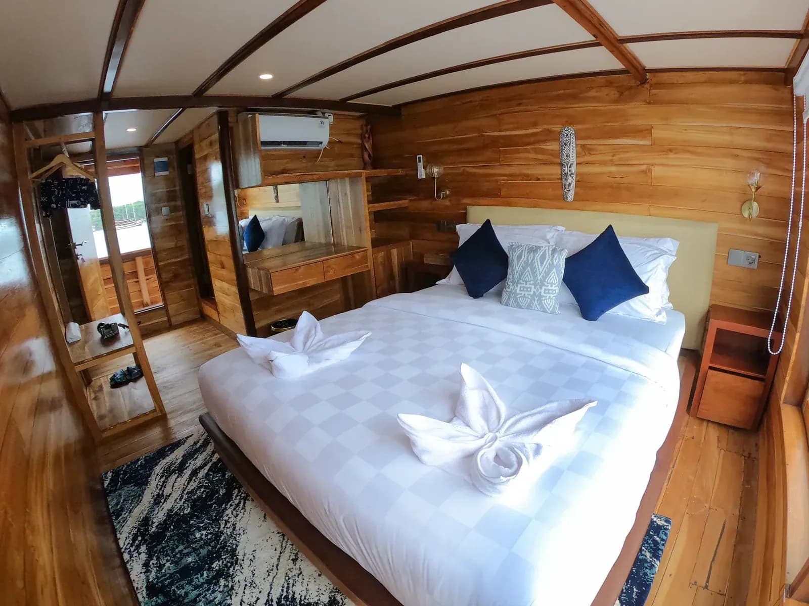 Borneo Cabin - Kabine des Phinisi-Boots Komodo Labuan Bajo