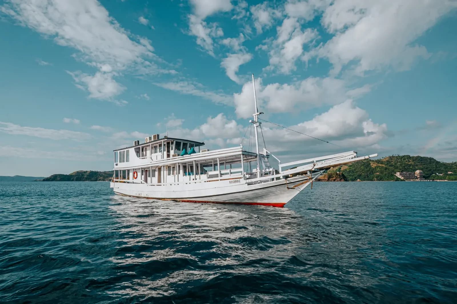 Chárter Privado – Sabira - Tour en barco Phinisi Komodo Labuan Bajo
