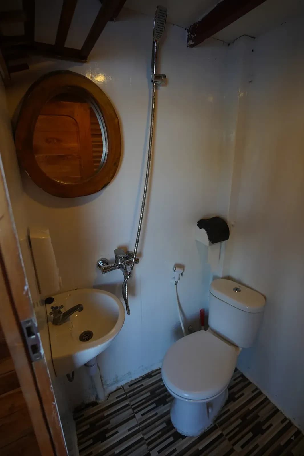 Shared Cabin - Kabine des Phinisi-Boots Komodo Labuan Bajo