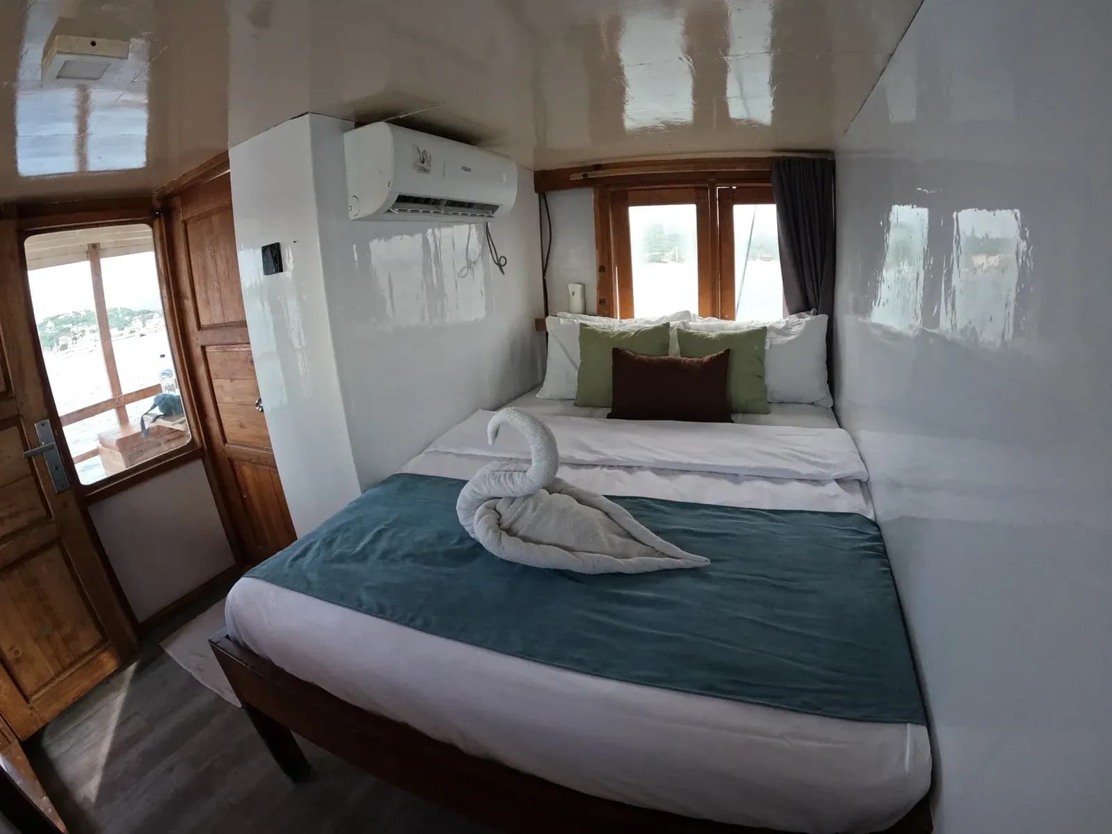 Master Cabin - Kabine des Phinisi-Boots Komodo Labuan Bajo