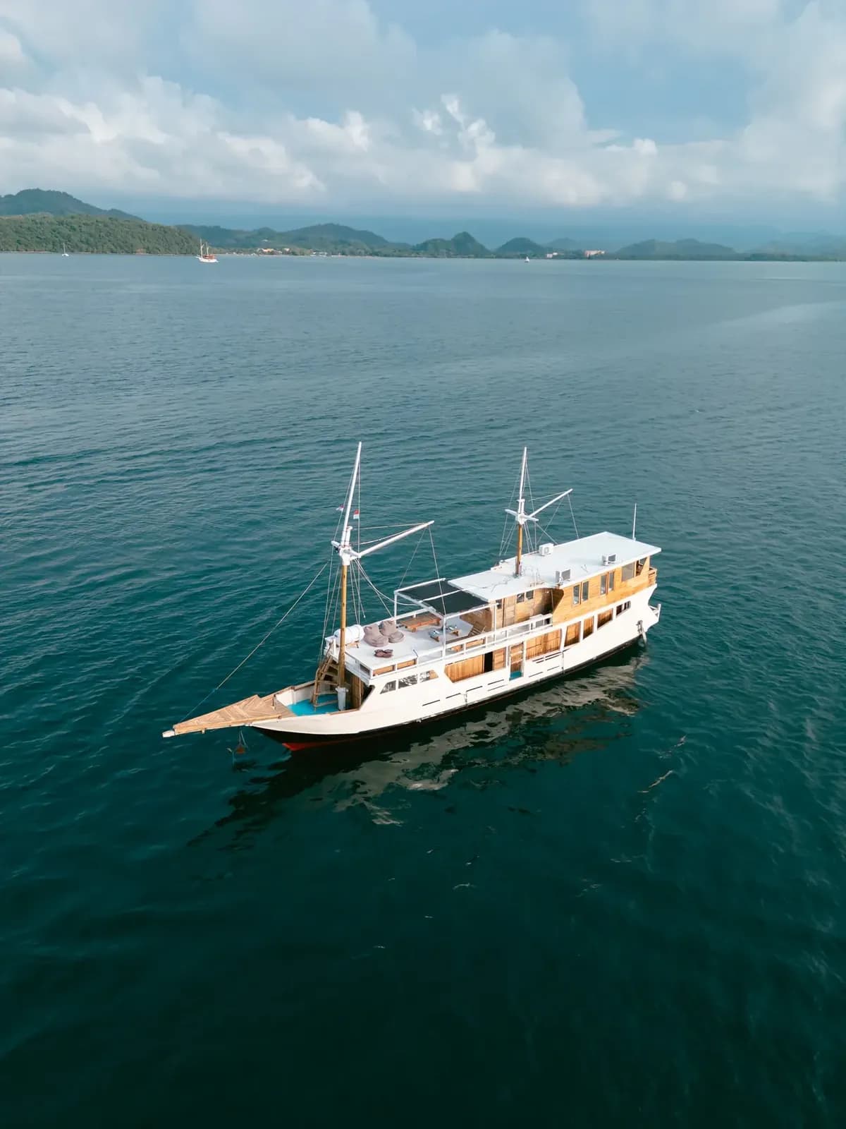 Privatcharter – Velora - Phinisi-Bootstour Komodo Labuan Bajo
