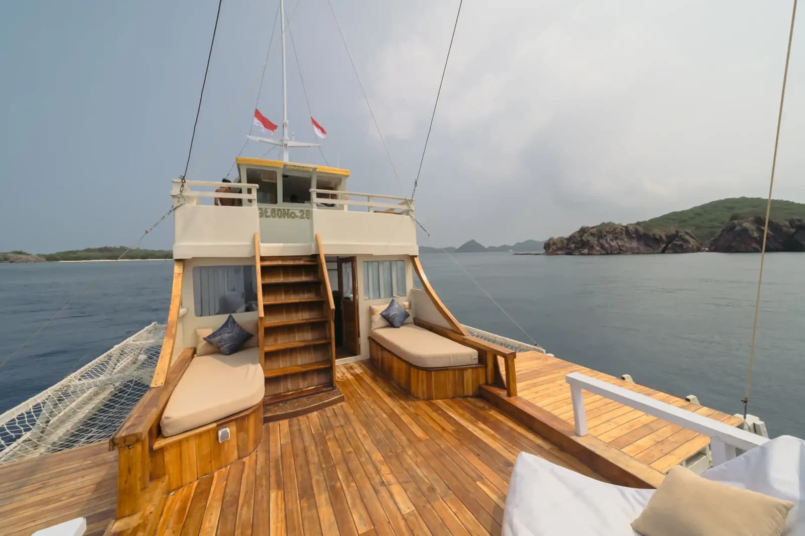 私人包船 – Zada Mega - 私人包船 – Zada Mega - Full Day Tour Komodo