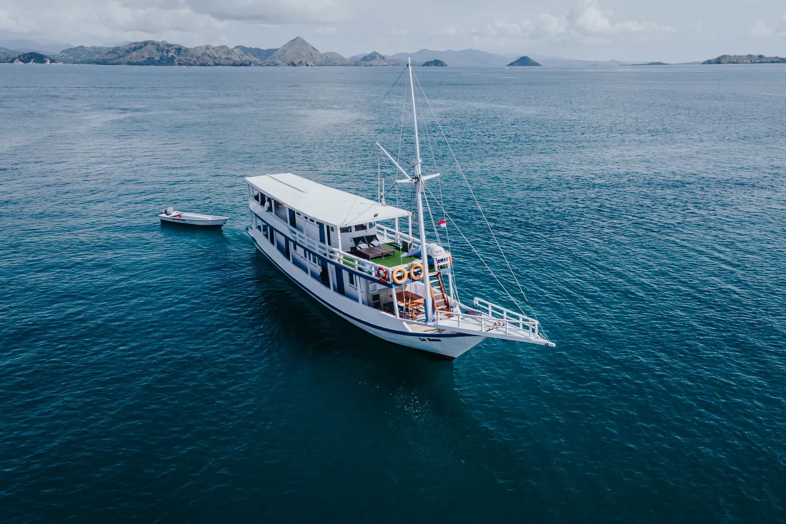 Komodo Tour 2 Tage 1 Nacht - La Dyana Phinisi - Phinisi-Bootstour Komodo Labuan Bajo