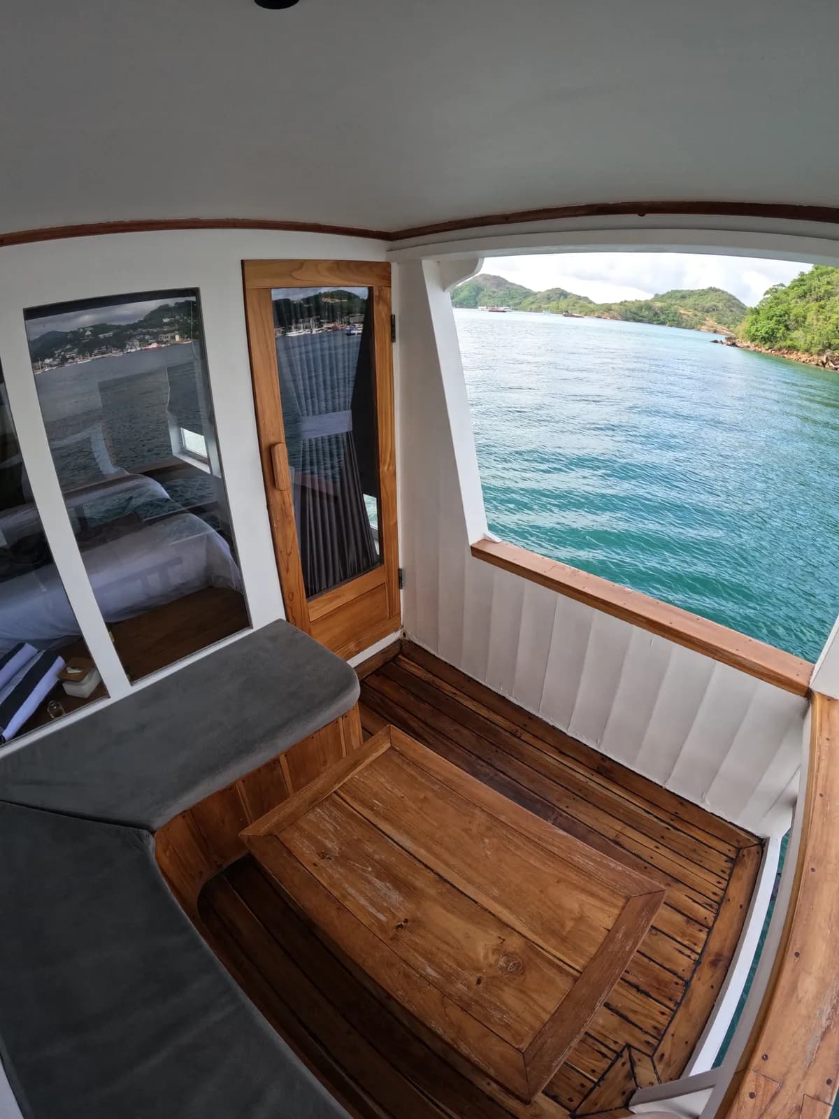 Komodo Tour 3 Tage/2 Nächte - Lanakila Phinisi - Komodo Tour 3 Tage/2 Nächte - Lanakila Phinisi - Full Day Tour Komodo