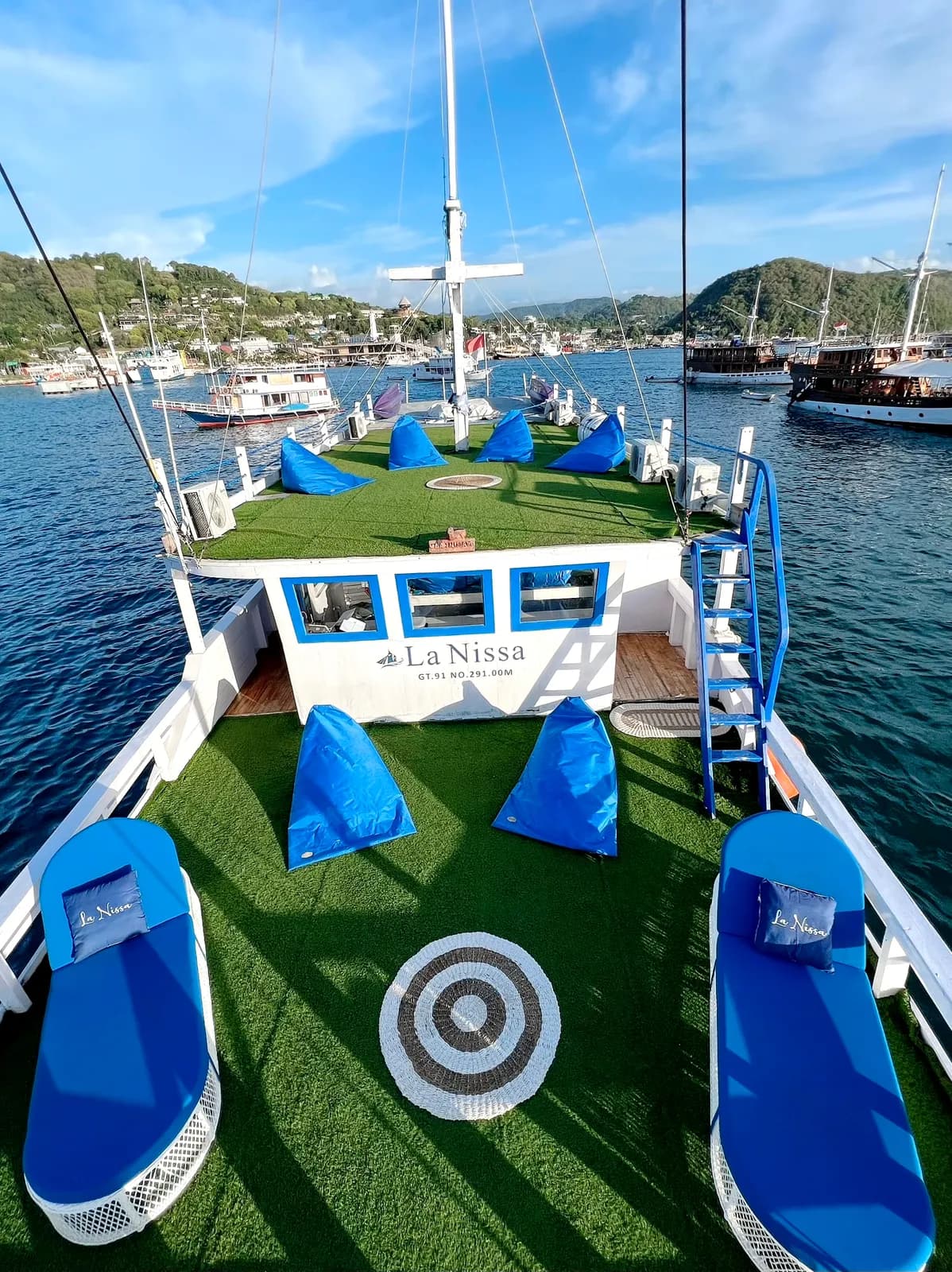 Private Charter – La Nissa - Private Charter – La Nissa - Full Day Tour Komodo