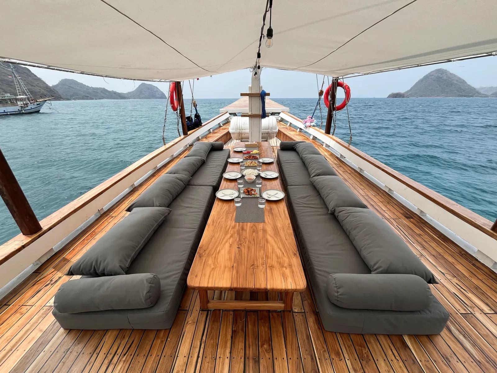 Komodo Tour 3 Tage/2 Nächte - Lanakila Phinisi - Komodo Tour 3 Tage/2 Nächte - Lanakila Phinisi - Full Day Tour Komodo