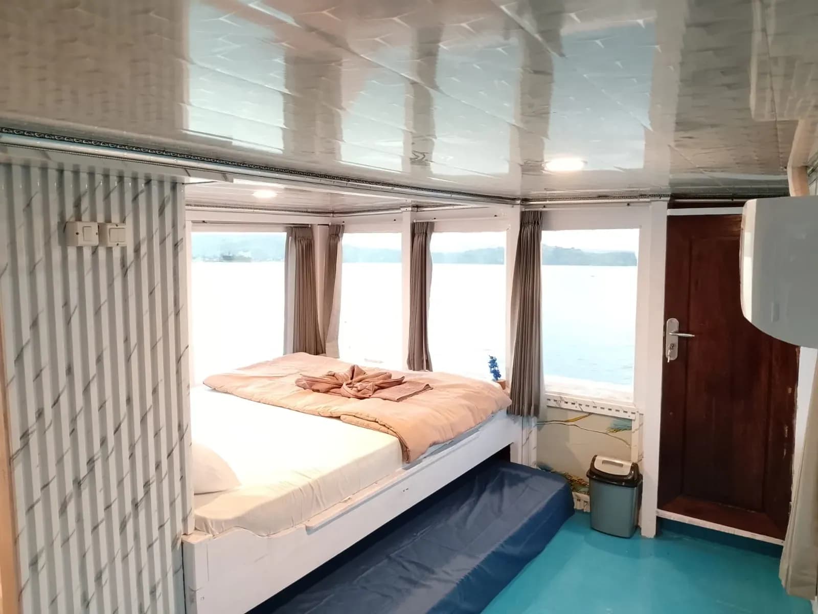 Sewa Privat – Cirox 1 - Sewa Privat – Cirox 1 - Full Day Tour Komodo