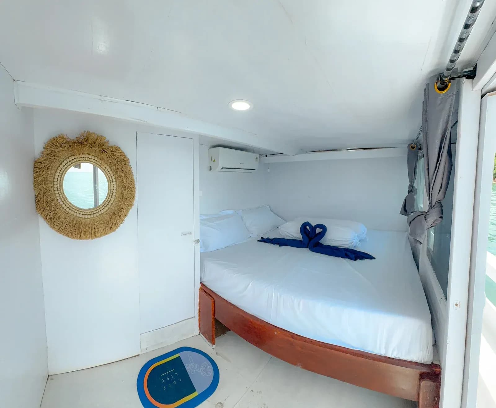 Private Cabin 2 - Camarote del barco Phinisi Komodo Labuan Bajo