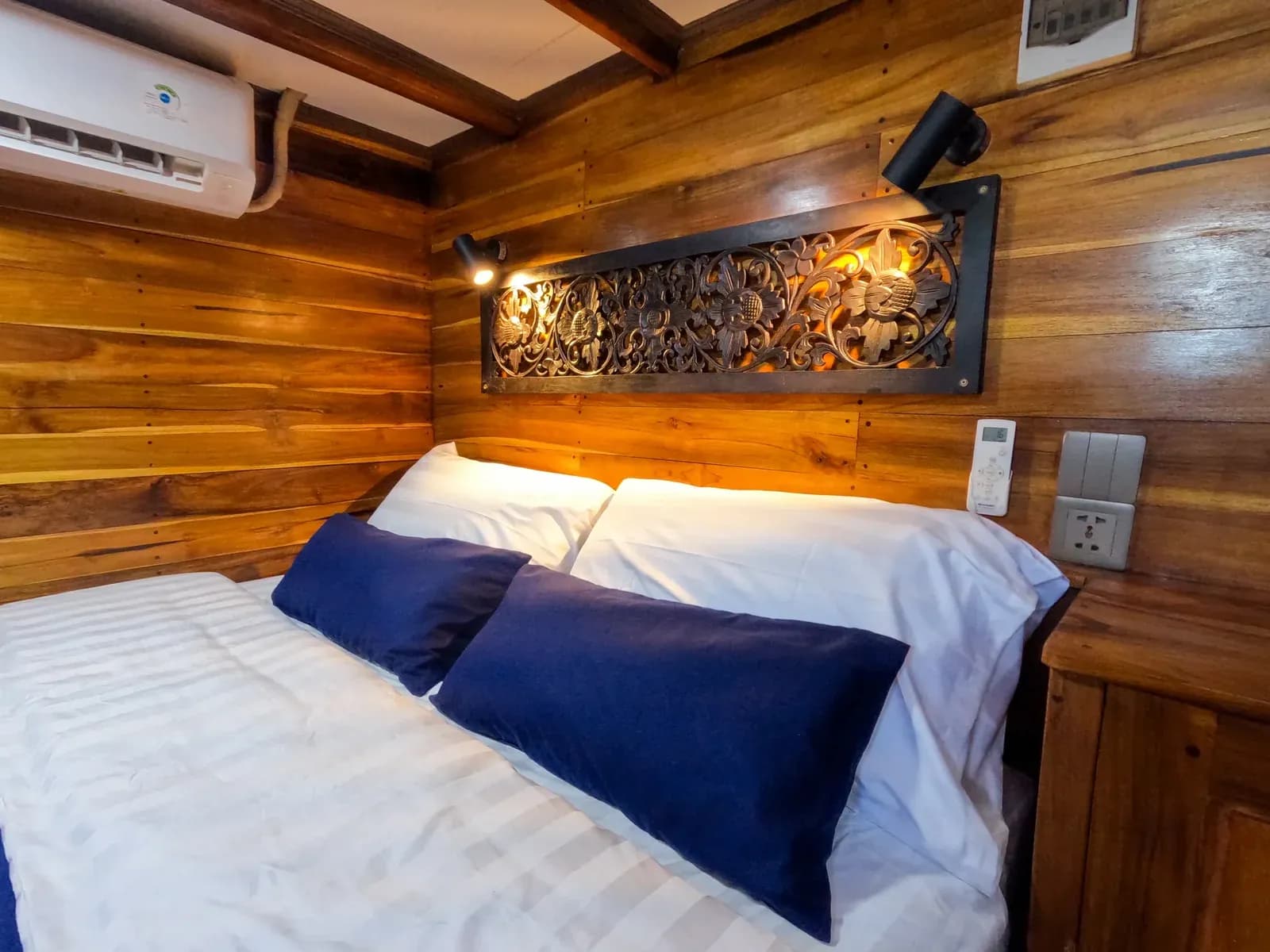 Wave Cabin - Cabine du bateau Phinisi Komodo Labuan Bajo