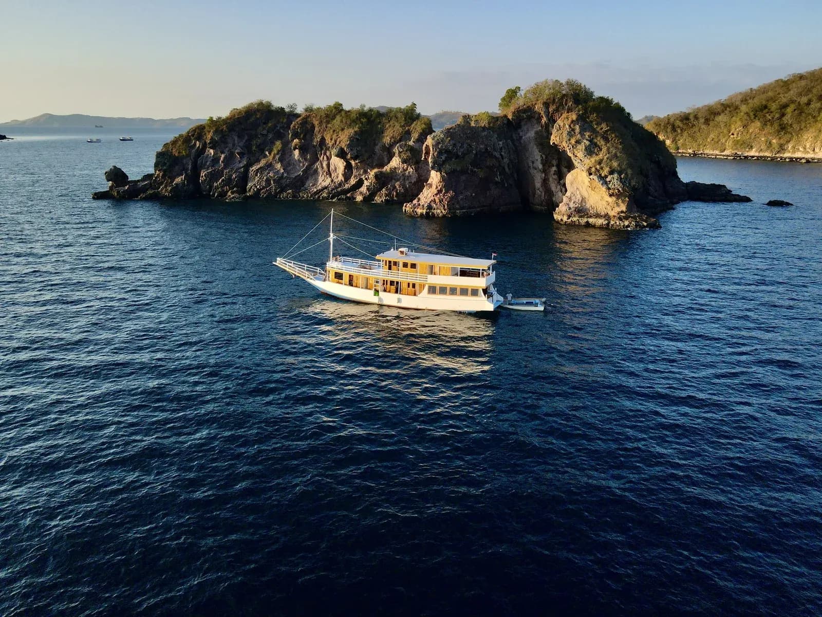 Privatcharter – Pandawa - Privatcharter – Pandawa - Full Day Tour Komodo