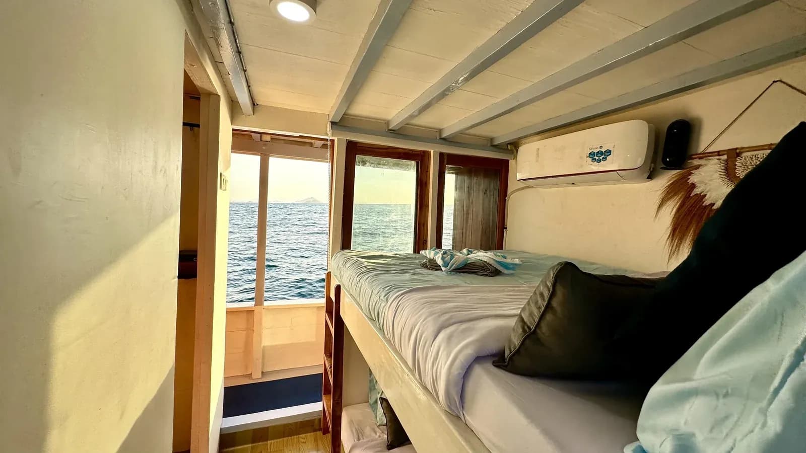 Family Cabin - Kabine des Phinisi-Boots Komodo Labuan Bajo
