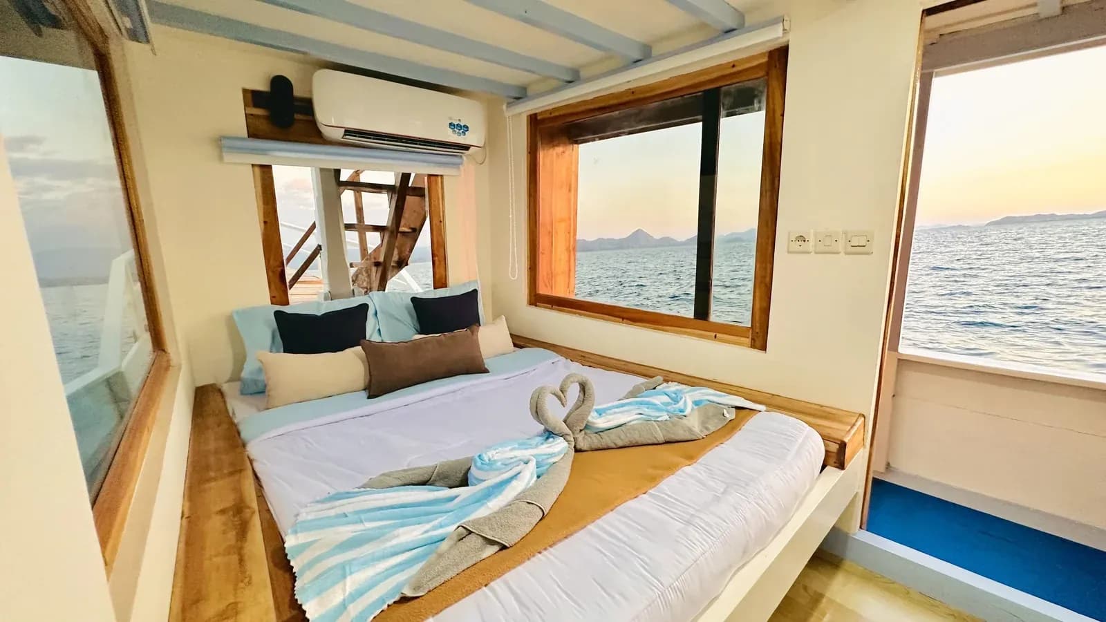 Suite Cabin - Kabine des Phinisi-Boots Komodo Labuan Bajo