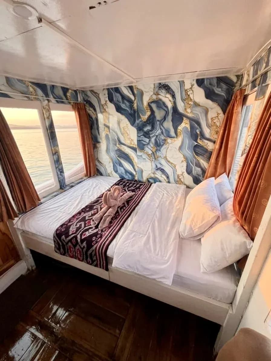 Deluxe Cabin 3 - Kabine des Phinisi-Boots Komodo Labuan Bajo