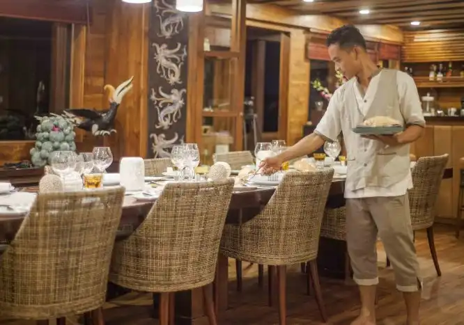 private trip komodo - prana by atzaro liveaboard - gambar 20