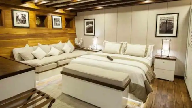 private trip komodo - prana by atzaro liveaboard - gambar 22